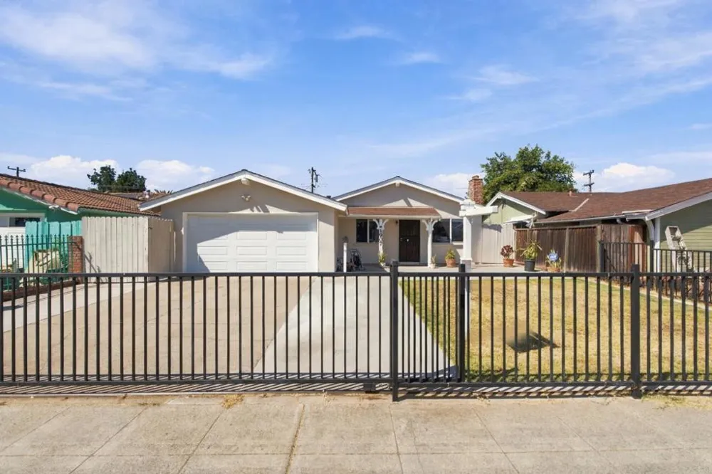1907 Naples Drive San Jose, CA 95122