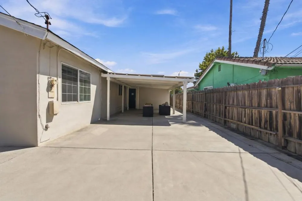 1907 Naples Drive San Jose, CA 95122