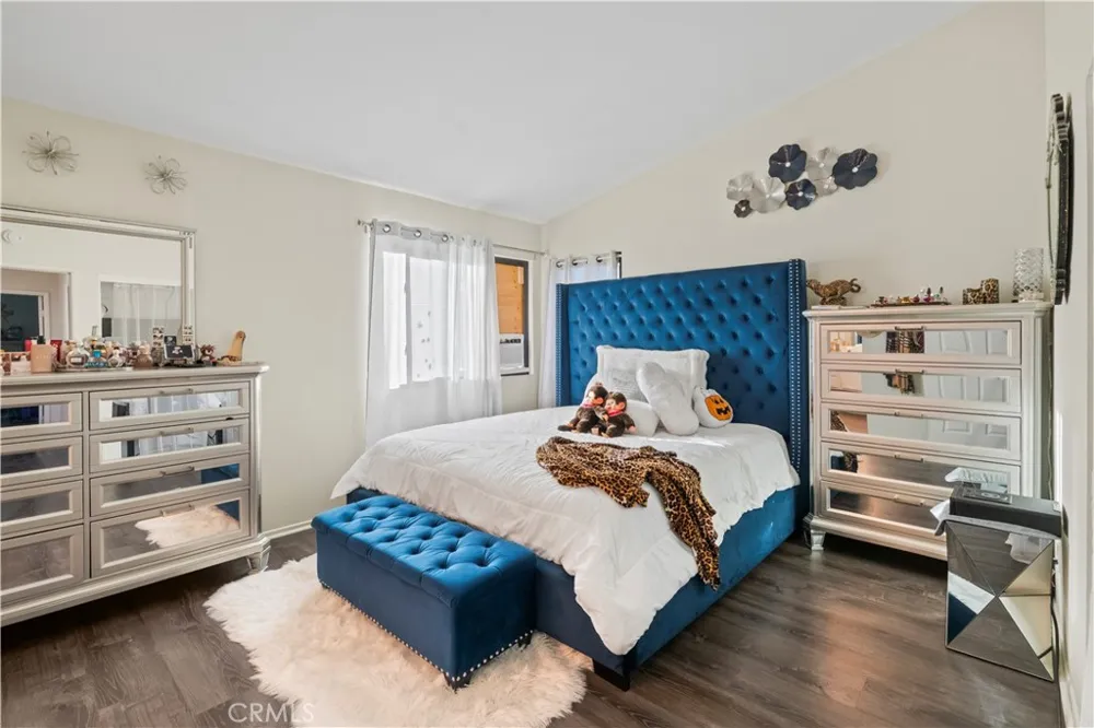 37909 Smoke Tree Palmdale, CA 93552
