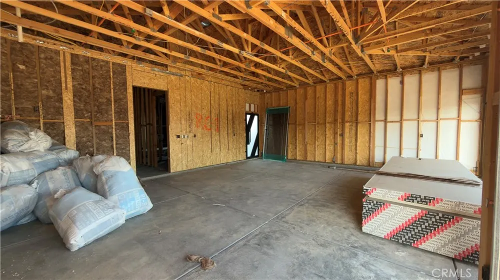 10672 Titanium Taft, CA 93268