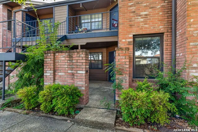 4803 Hamilton Wolfe Rd. #303 San Antonio, TX 78229