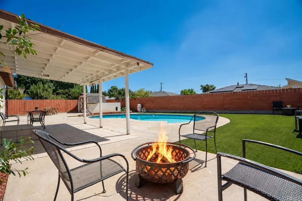 2009 Paddy Place Escondido, CA 92027