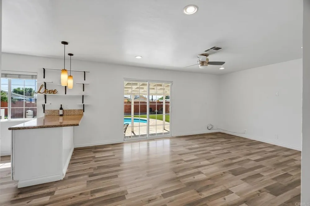 2009 Paddy Place Escondido, CA 92027