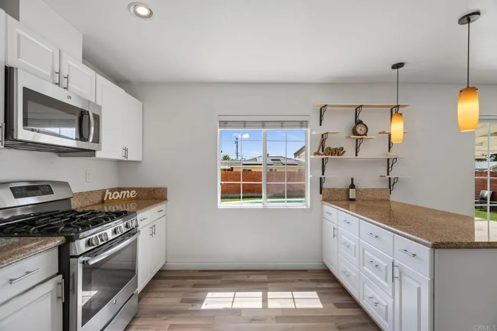 2009 Paddy Place Escondido, CA 92027