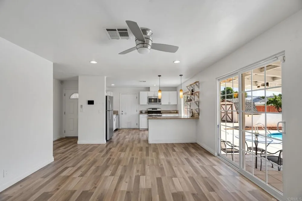2009 Paddy Place Escondido, CA 92027