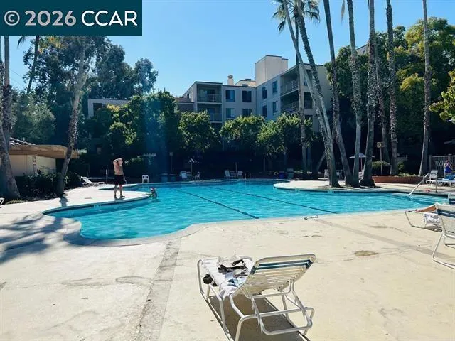 480 Civic Dr #103 Walnut Creek, CA 94596