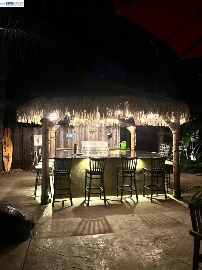 8545 Hilton Way Fair Oaks, CA 95628