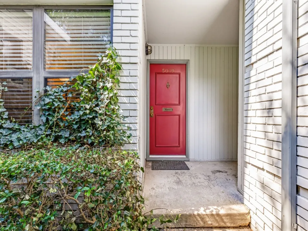 5019 Hall Street #5019 Dallas, TX 75235