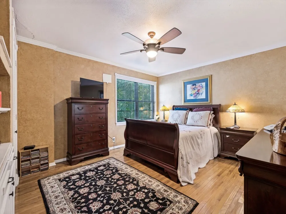 5019 Hall Street #5019 Dallas, TX 75235