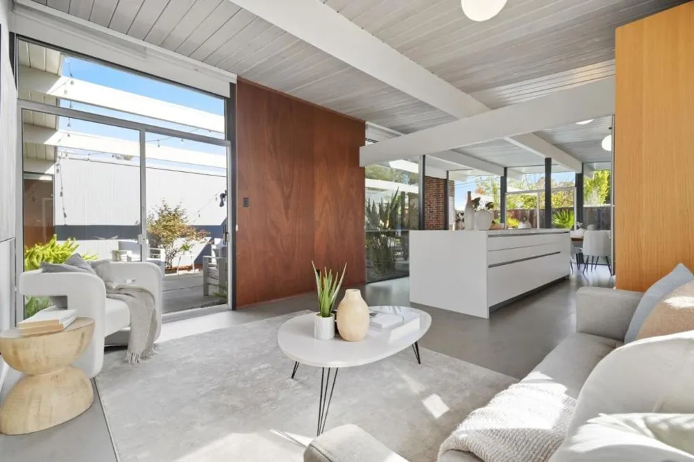 2440 Fairoak Court San Jose, CA 95125