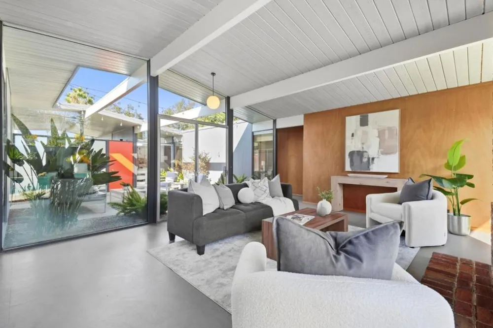 2440 Fairoak Court San Jose, CA 95125