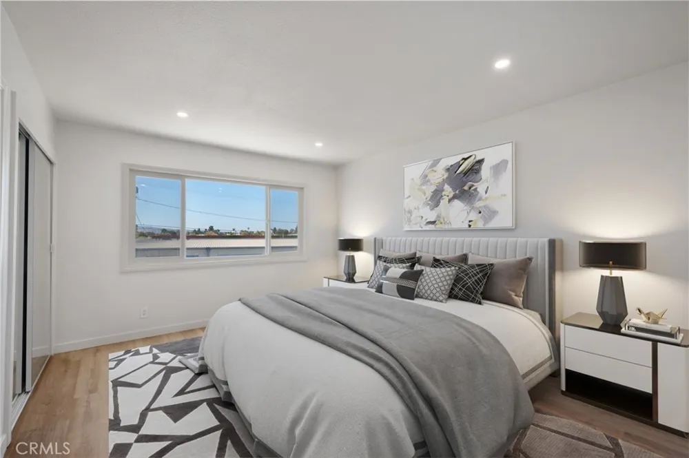1233 244th Harbor City, CA 90710
