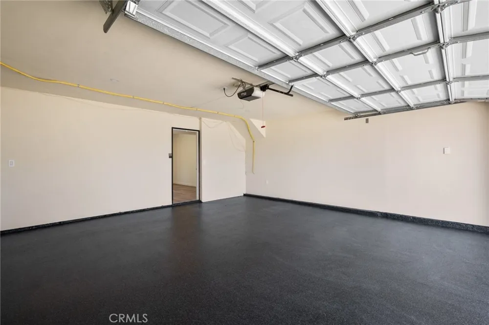 1233 244th Harbor City, CA 90710