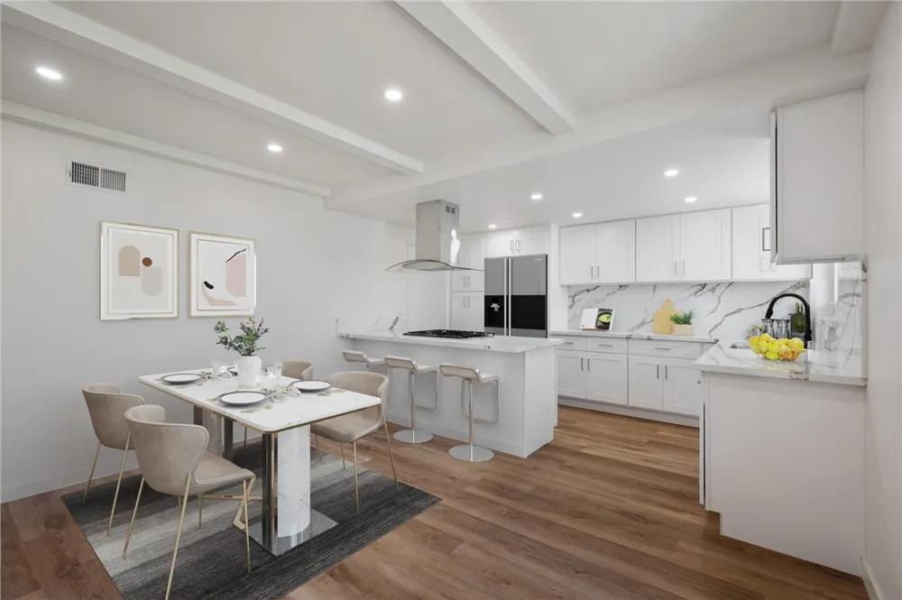 1233 244th Harbor City, CA 90710