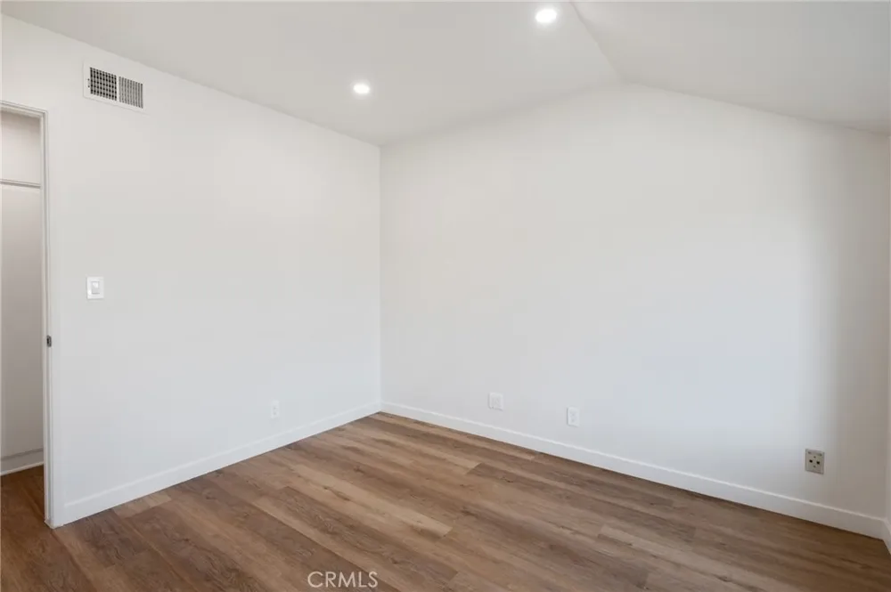 1233 244th Harbor City, CA 90710