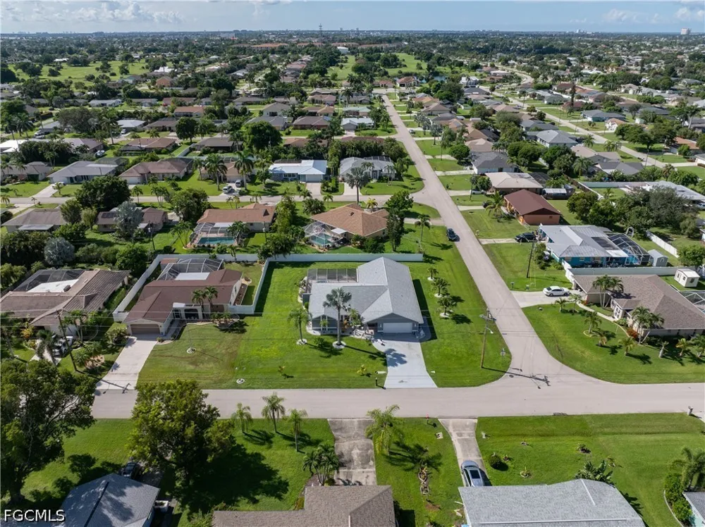SE 34th Terrace Cape Coral, FL 33904