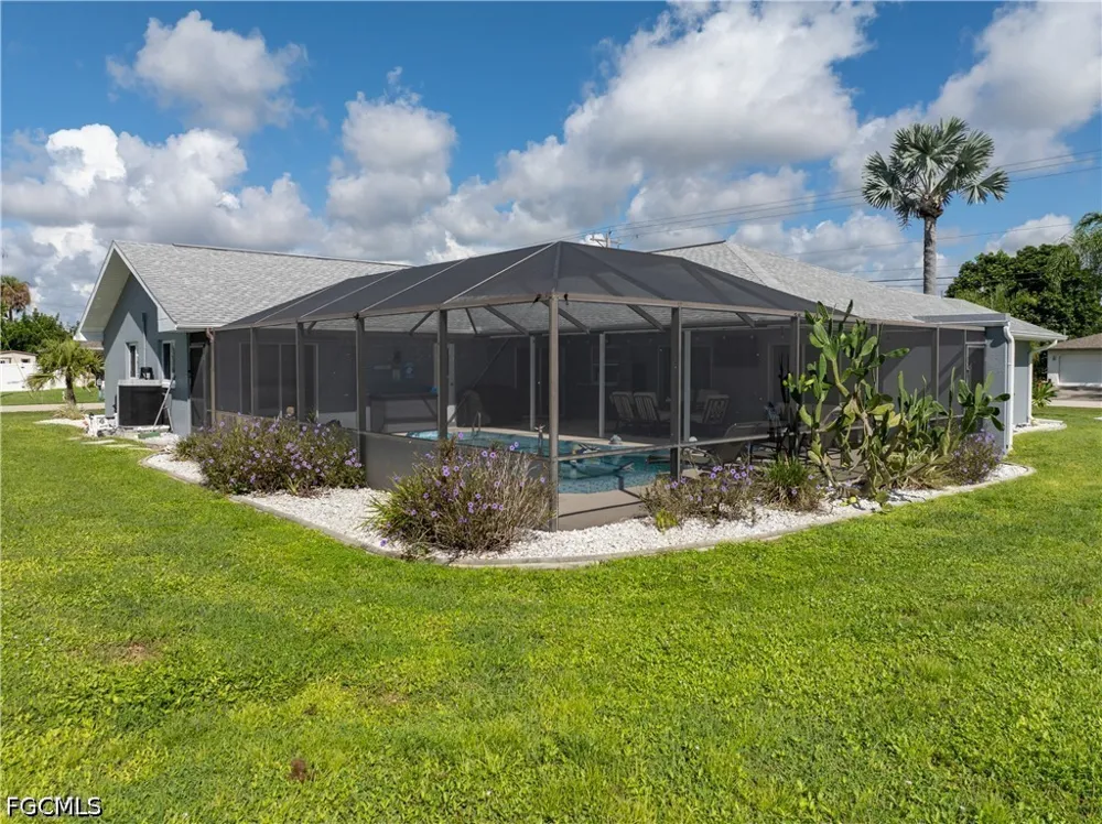 SE 34th Terrace Cape Coral, FL 33904