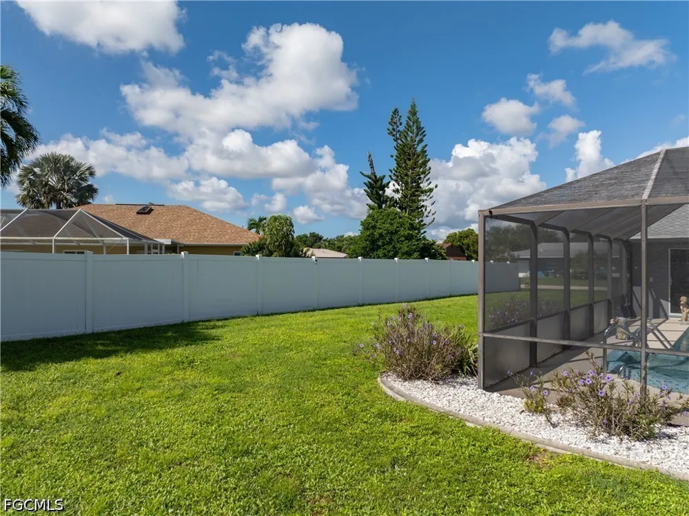 SE 34th Terrace Cape Coral, FL 33904