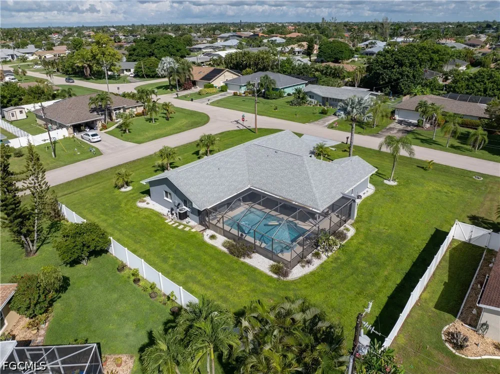 SE 34th Terrace Cape Coral, FL 33904