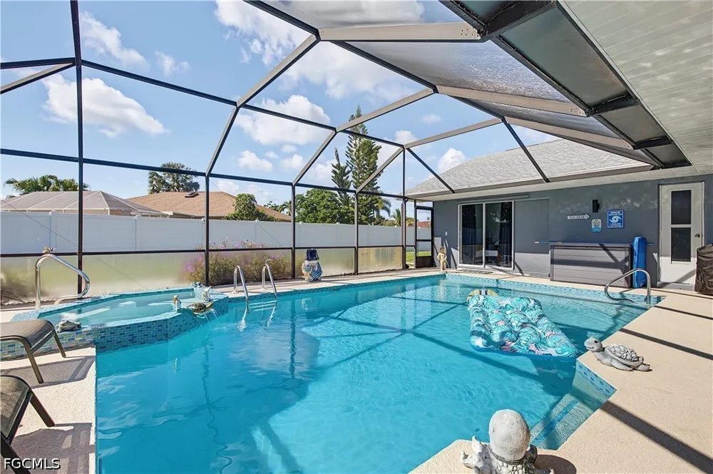 SE 34th Terrace Cape Coral, FL 33904