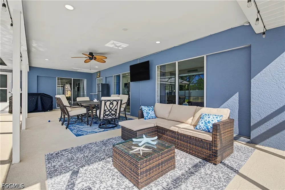 SE 34th Terrace Cape Coral, FL 33904
