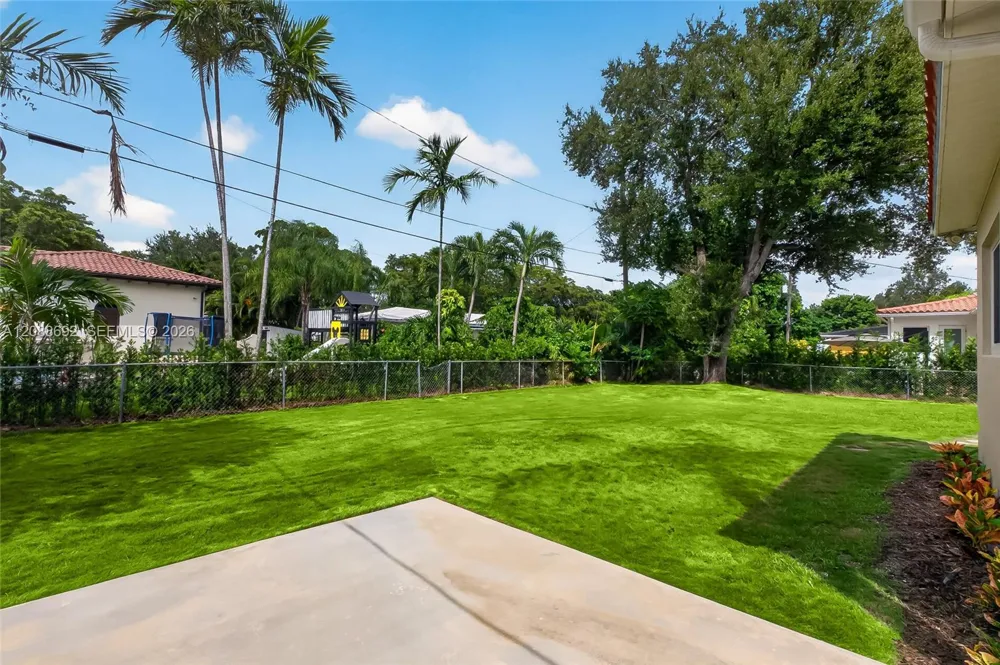 439 Candia Ave Coral Gables, FL 33134