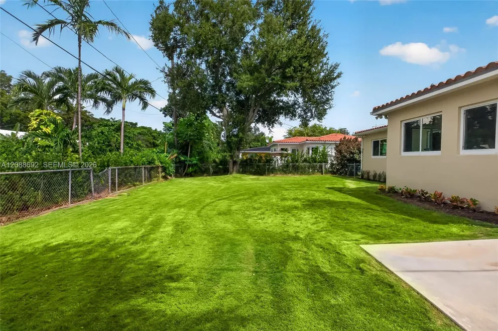 439 Candia Ave Coral Gables, FL 33134