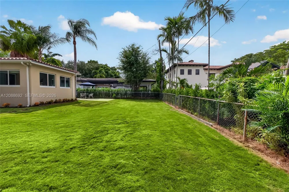439 Candia Ave Coral Gables, FL 33134