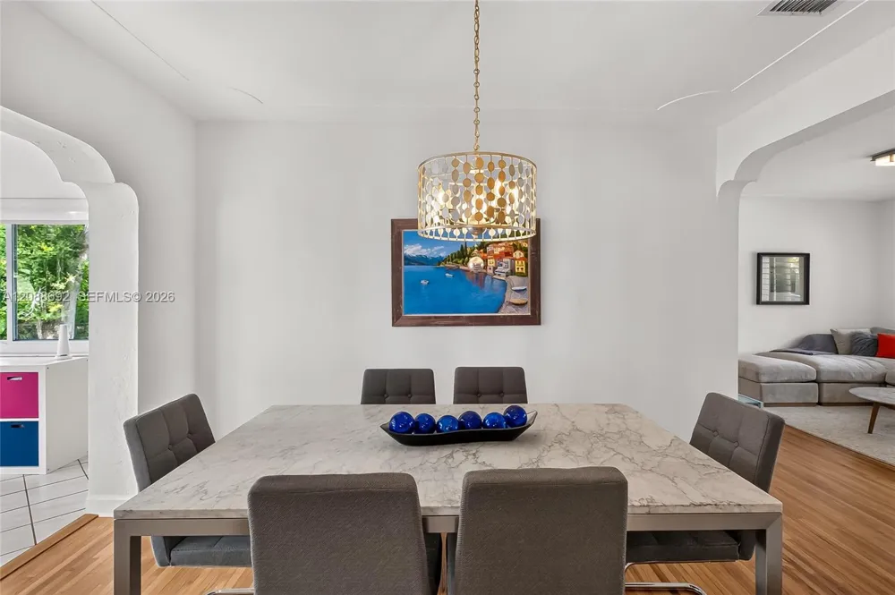439 Candia Ave Coral Gables, FL 33134