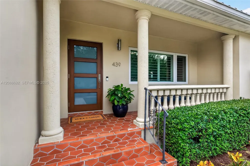 439 Candia Ave Coral Gables, FL 33134