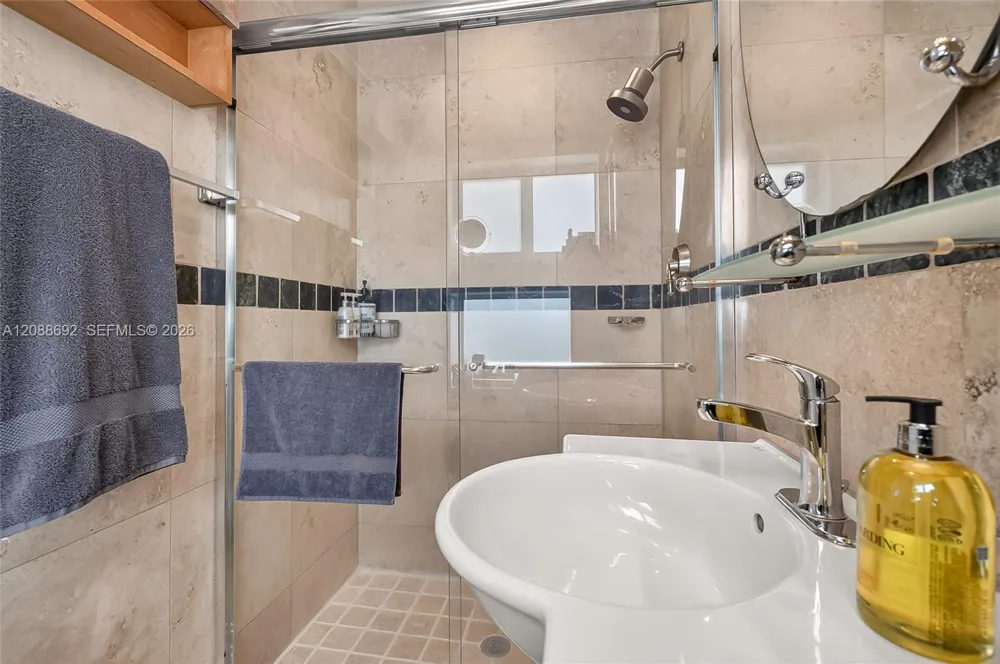 439 Candia Ave Coral Gables, FL 33134