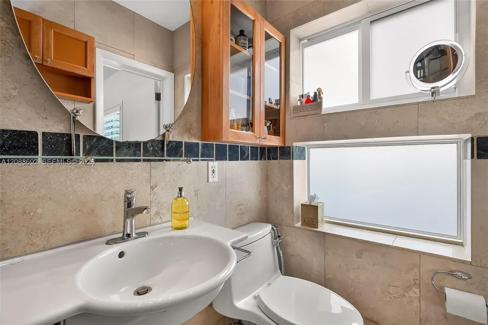 439 Candia Ave Coral Gables, FL 33134