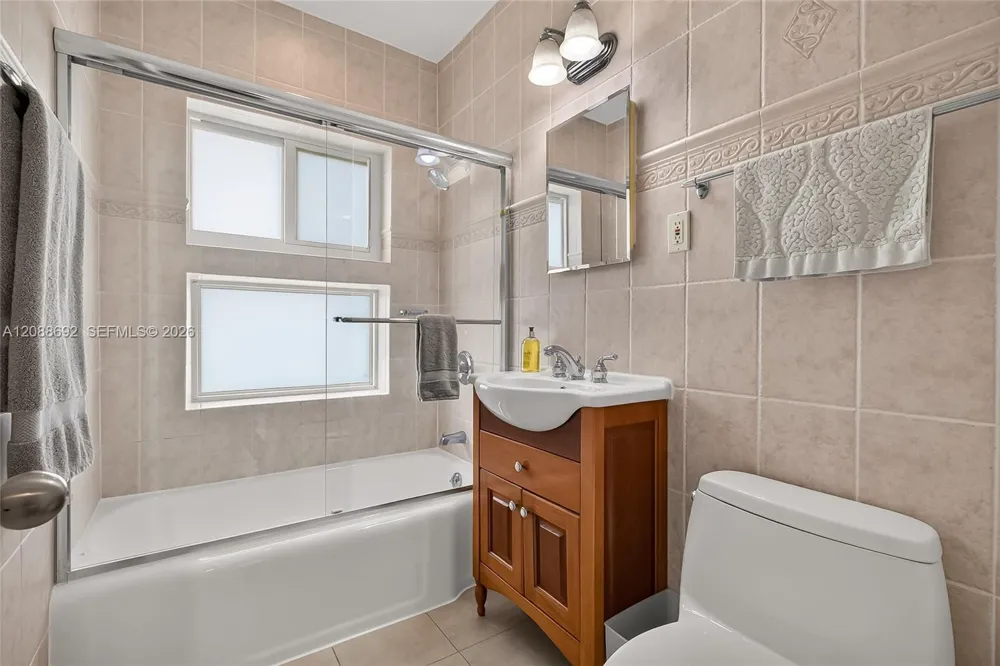439 Candia Ave Coral Gables, FL 33134