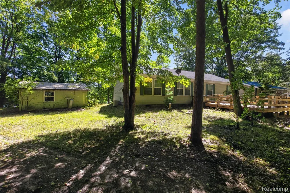 5994 Lake Sanford Road Edenville Township, MI 48657
