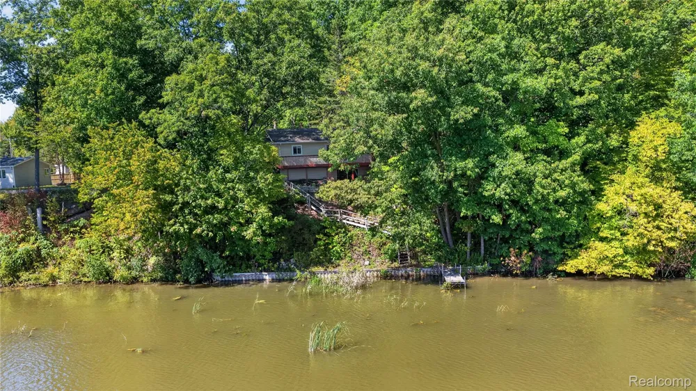 5994 Lake Sanford Road Edenville Township, MI 48657
