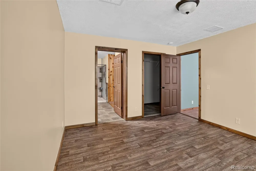 5994 Lake Sanford Road Edenville Township, MI 48657