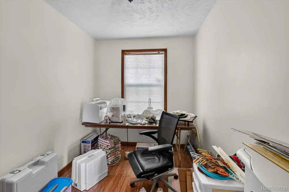 5994 Lake Sanford Road Edenville Township, MI 48657