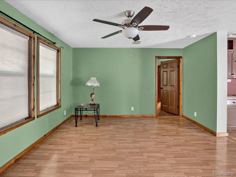 5994 Lake Sanford Road Edenville Township, MI 48657