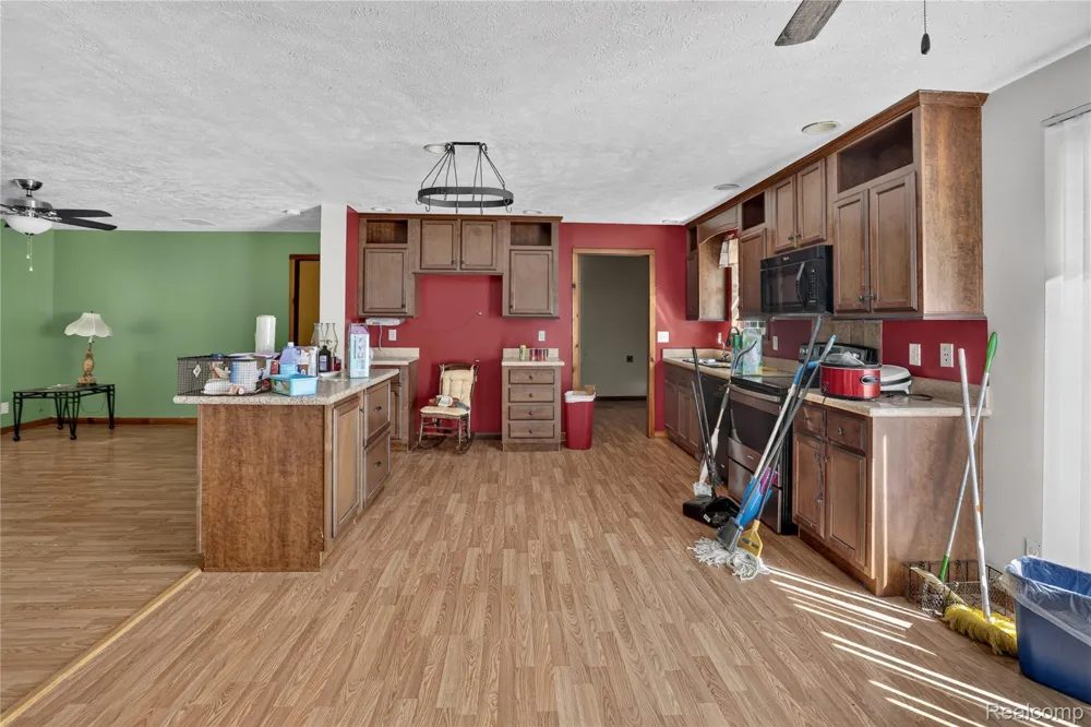 5994 Lake Sanford Road Edenville Township, MI 48657