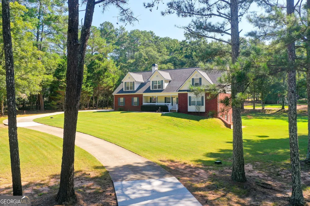 12 Dry Pond Rd Covington, GA 30016