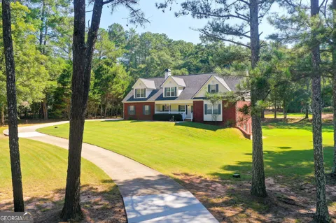 12 Dry Pond Rd
