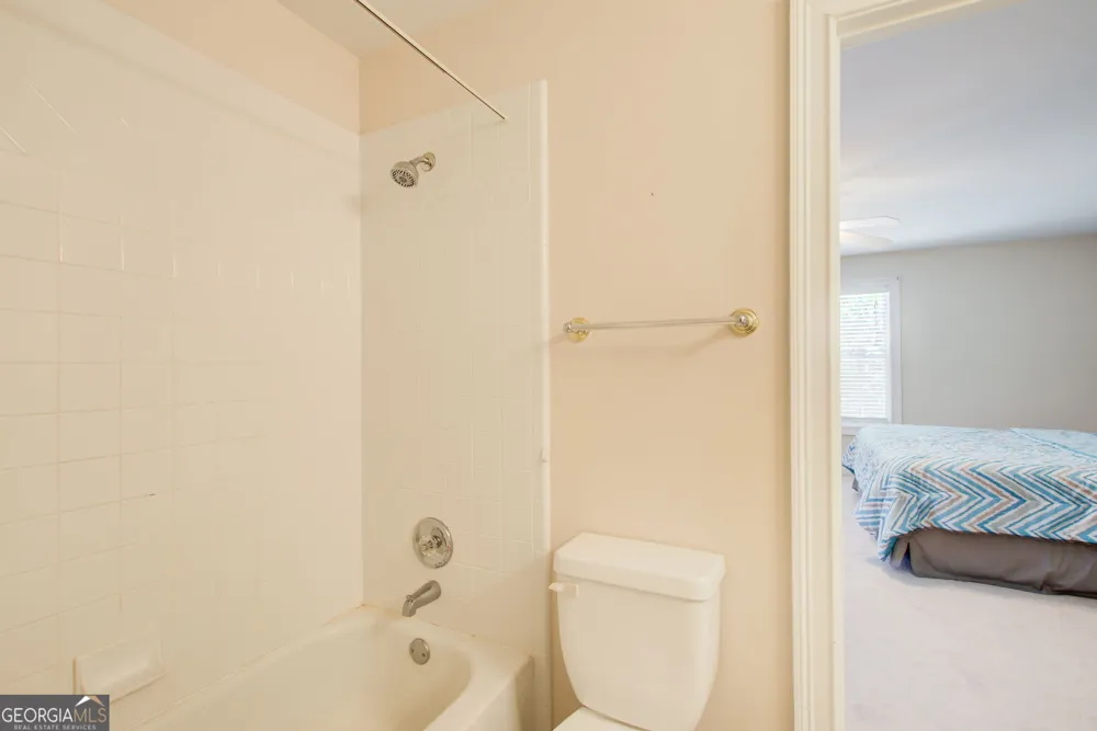 12 Dry Pond Rd Covington, GA 30016