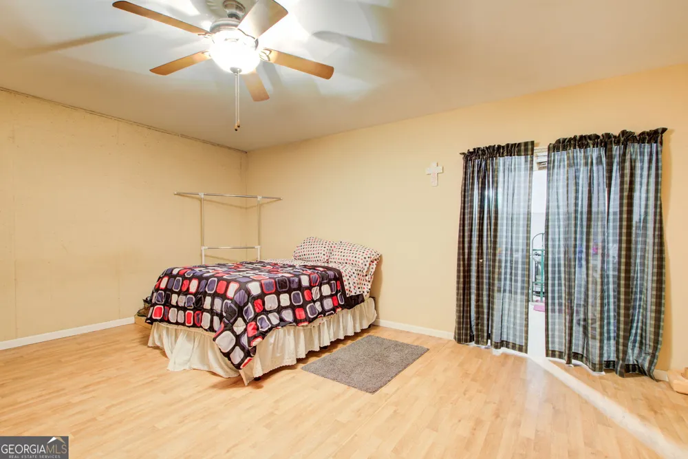 12 Dry Pond Rd Covington, GA 30016