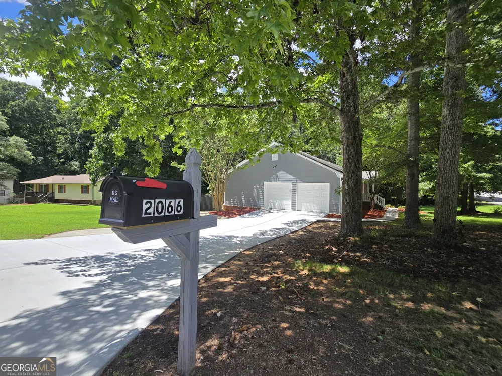 2066 Brook Valley CT Jonesboro, GA 30236