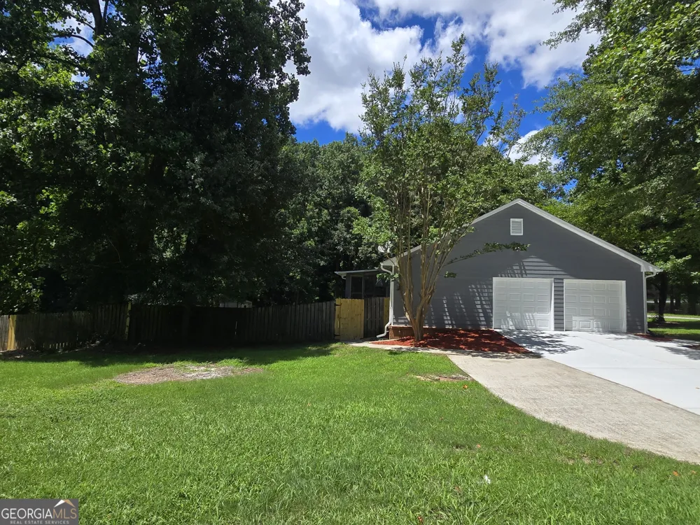 2066 Brook Valley CT Jonesboro, GA 30236