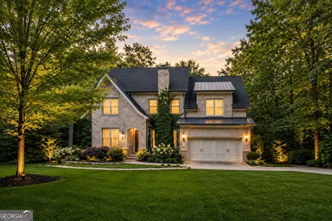 1026 McConnell DR