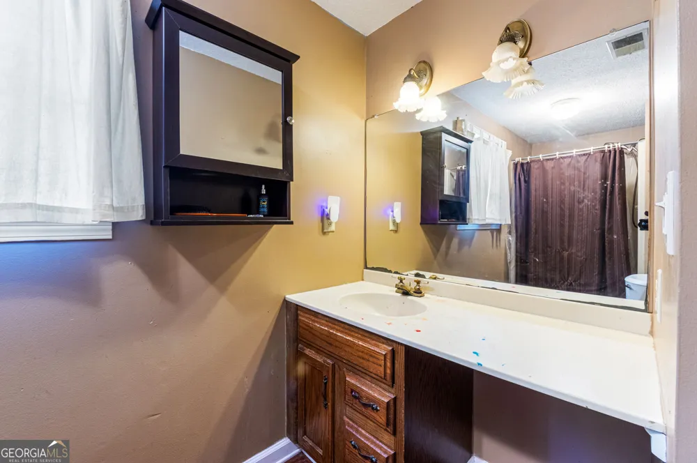 340 Roberts RD Athens, GA 30606