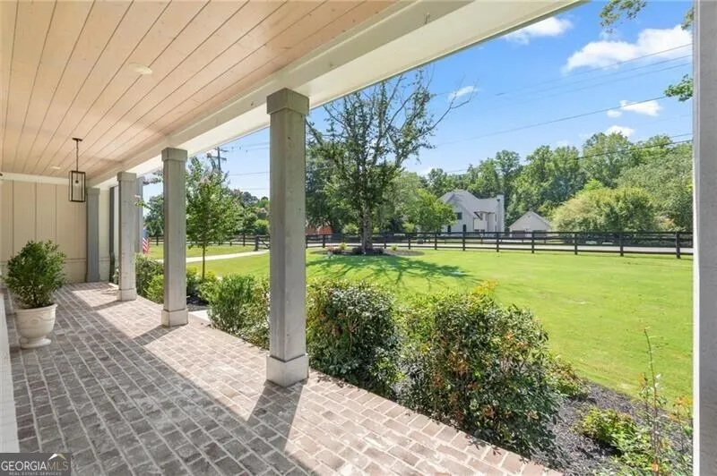 12720 Etris RD Roswell, GA 30075