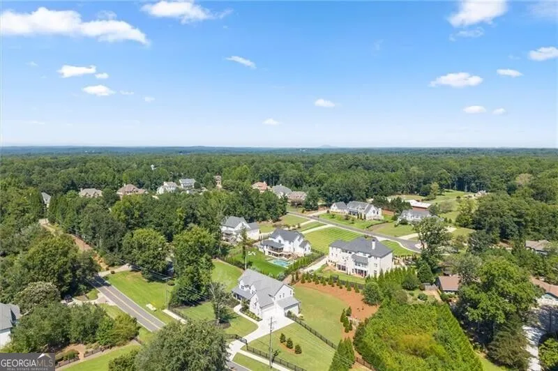 12720 Etris RD Roswell, GA 30075