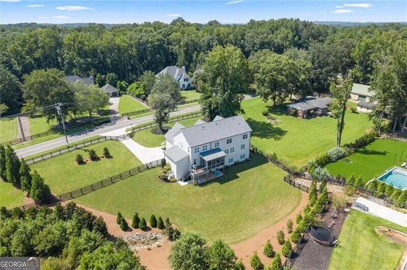 12720 Etris RD Roswell, GA 30075